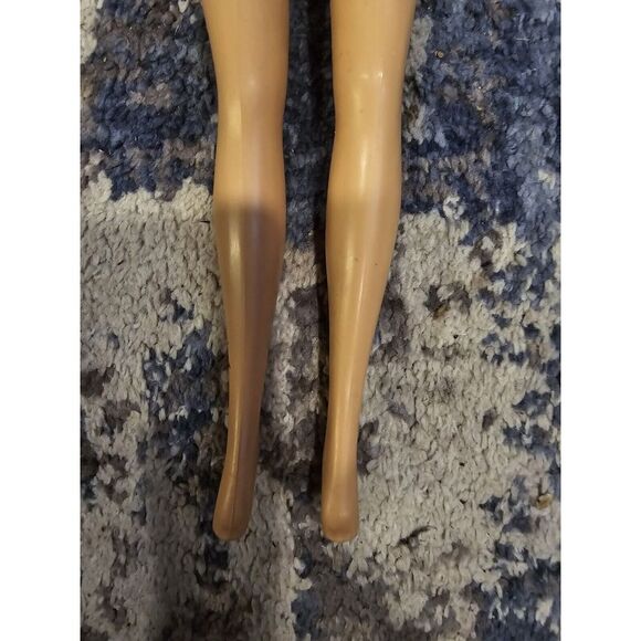 Vintage 1966  Mattel Twist And Turn Bendable Leg‎ Blonde Barbie Doll Blue Eyes - Picture 3 of 7